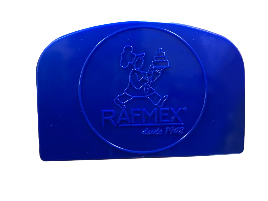 RASPADOR DE PLASTICO AZUL 14.5 X 9.5 CM